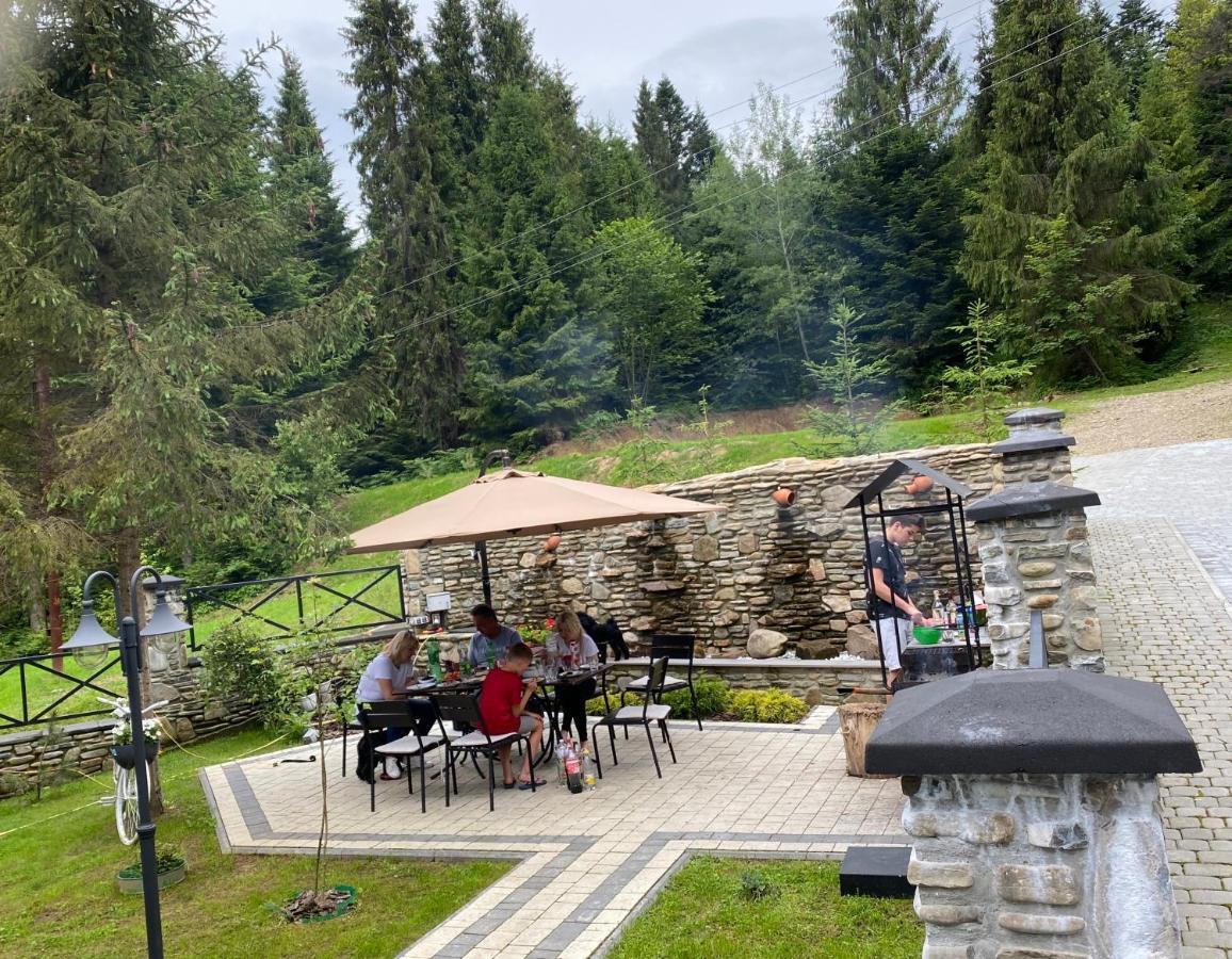 Феєрія Лісу Aparthotel Skhidnytsia Εξωτερικό φωτογραφία